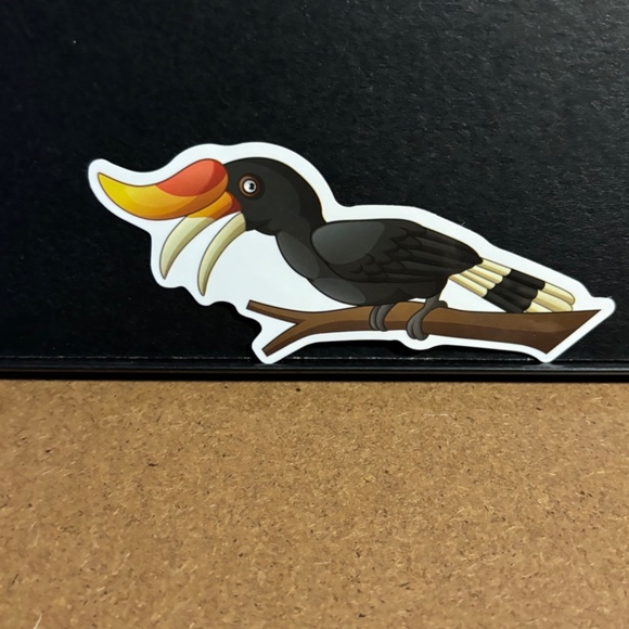 HORNBILL PROFILE BIRD STICKER - Picture 1 of 1